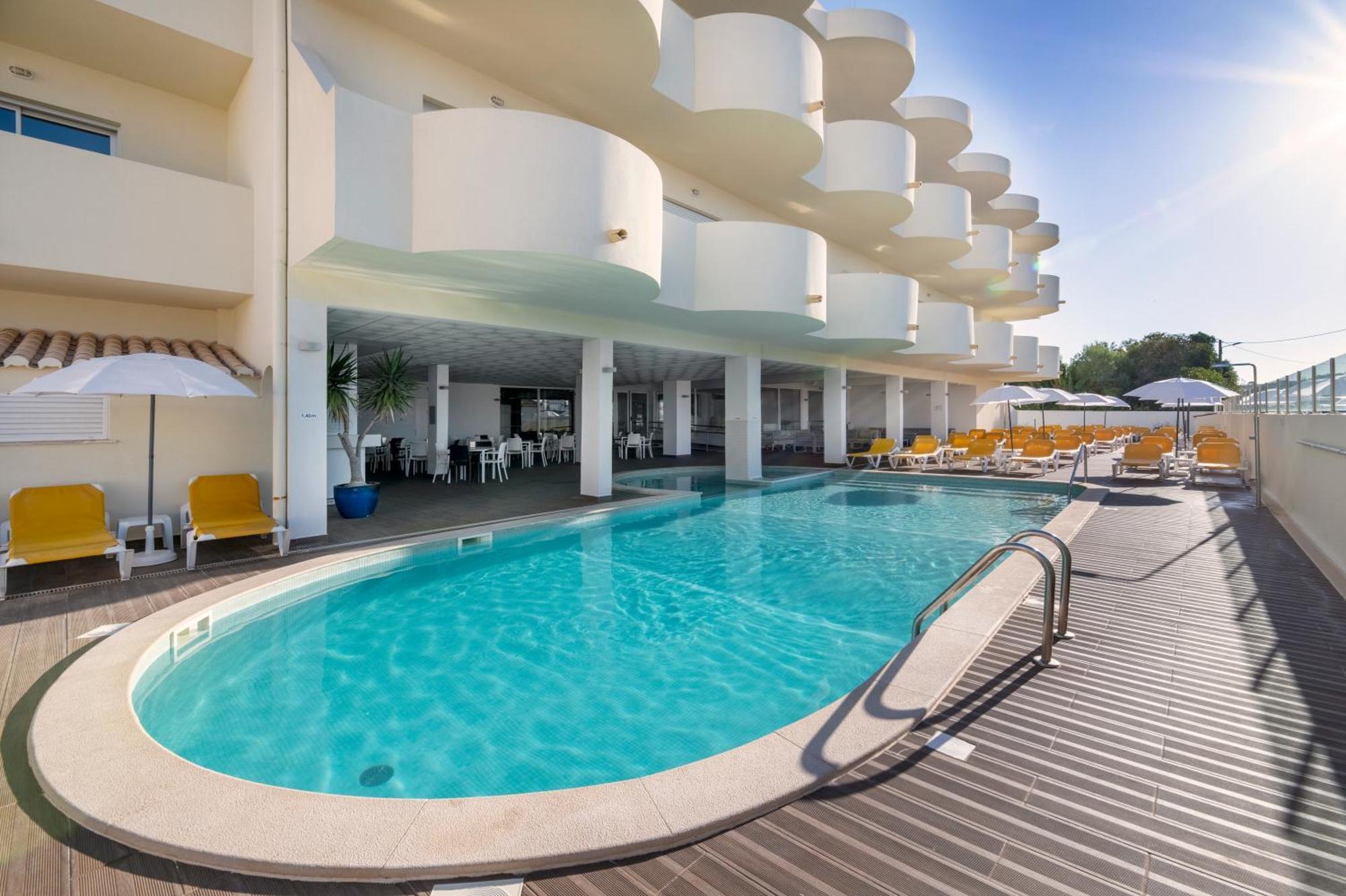 Alvormar Apartamentos Turisticos Екстер'єр фото