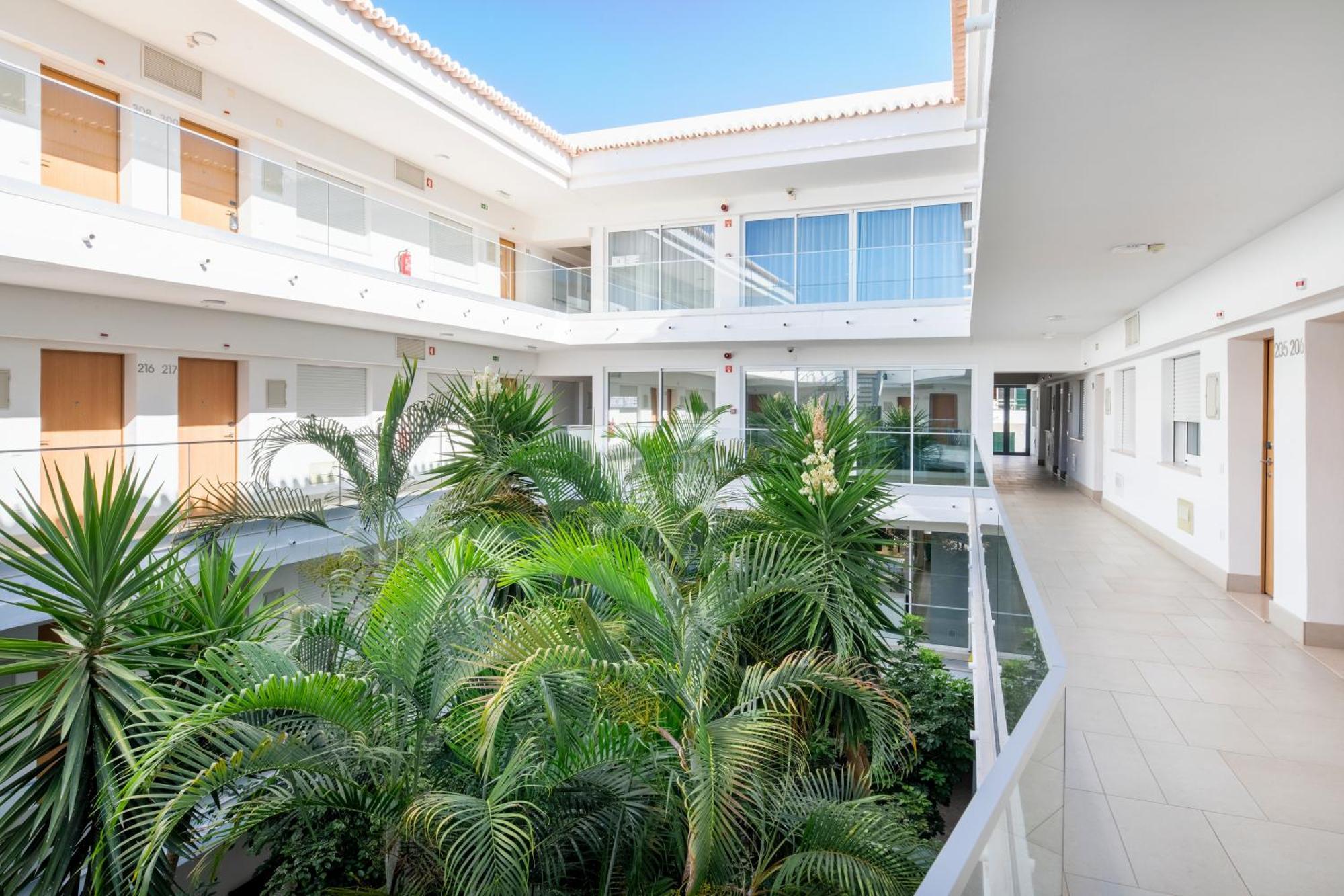 Alvormar Apartamentos Turisticos Екстер'єр фото